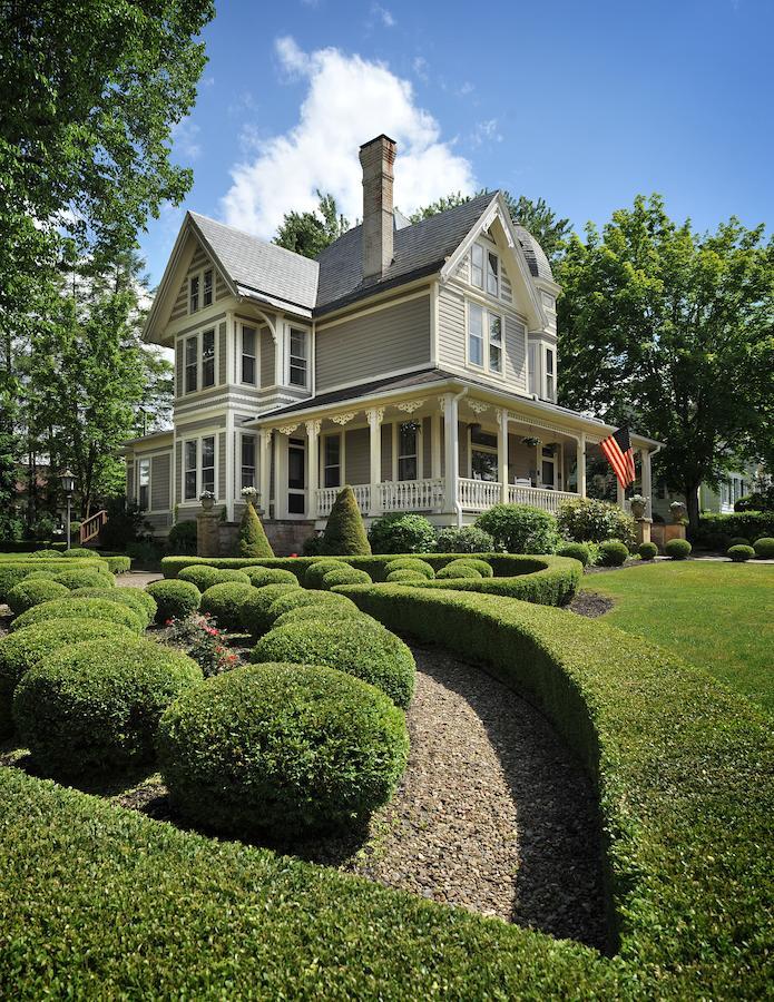 The Historic Morris Harvey House Bed & Breakfast Fayetteville Exterior photo